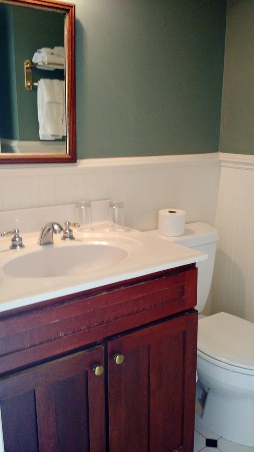 The Babcock House - thumb 23