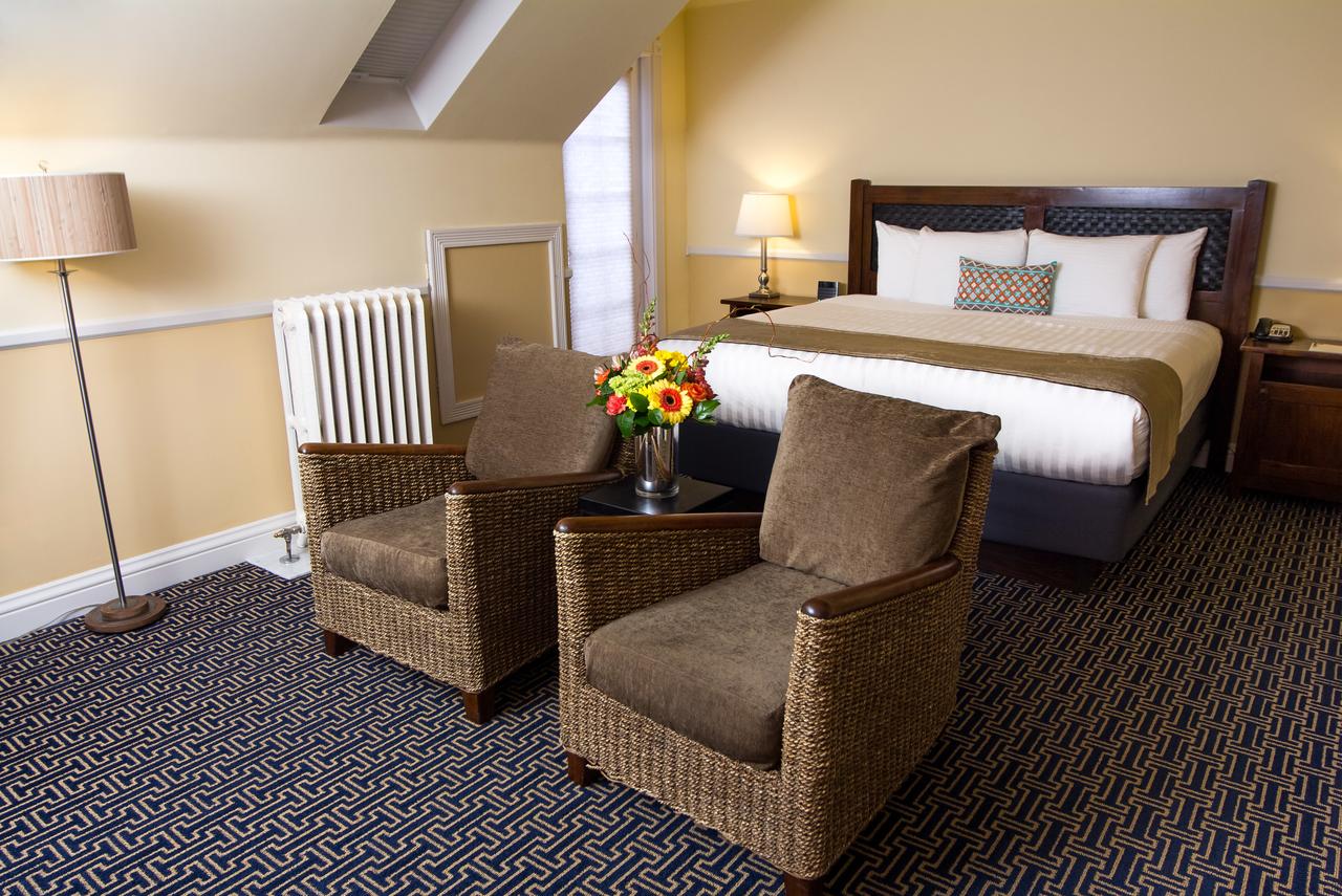 Majestic Inn And Spa - thumb 2