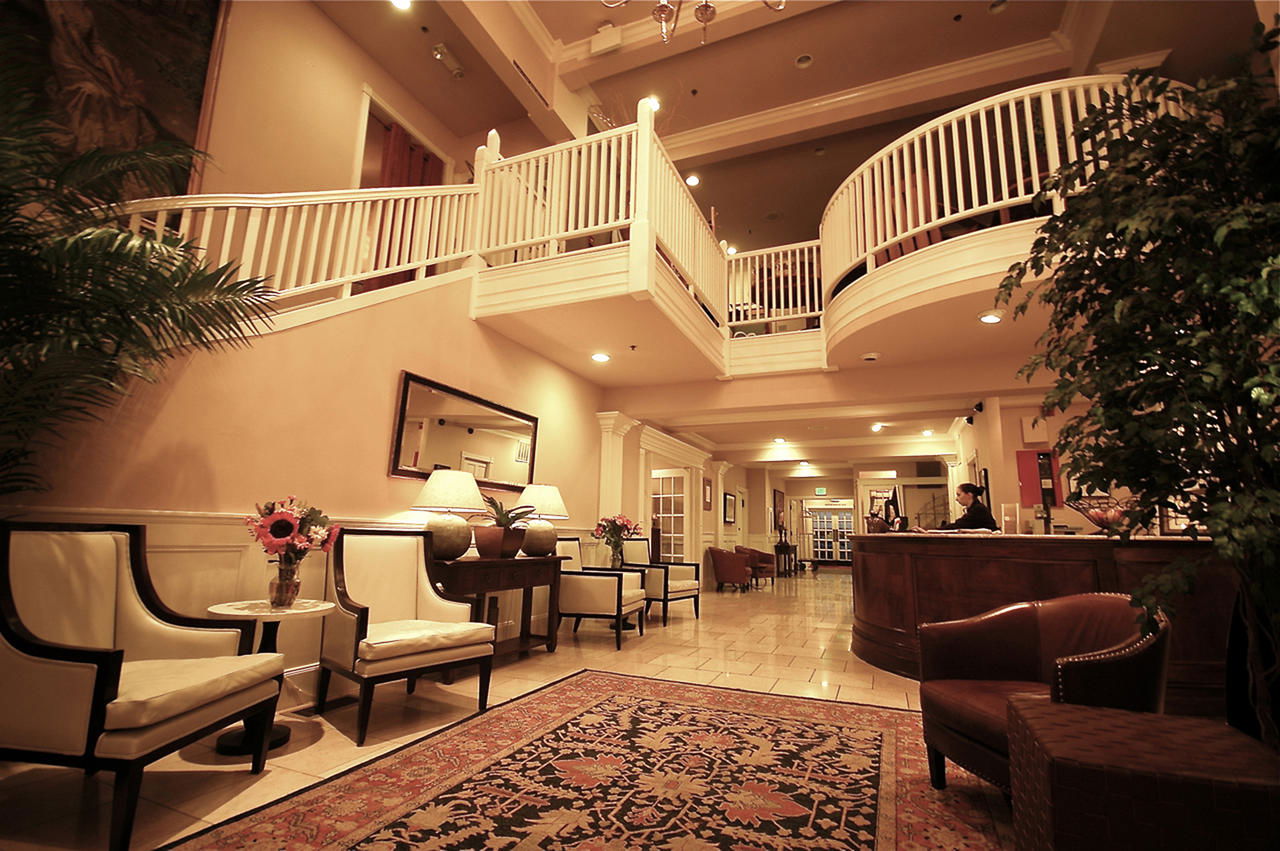 Majestic Inn And Spa - thumb 39