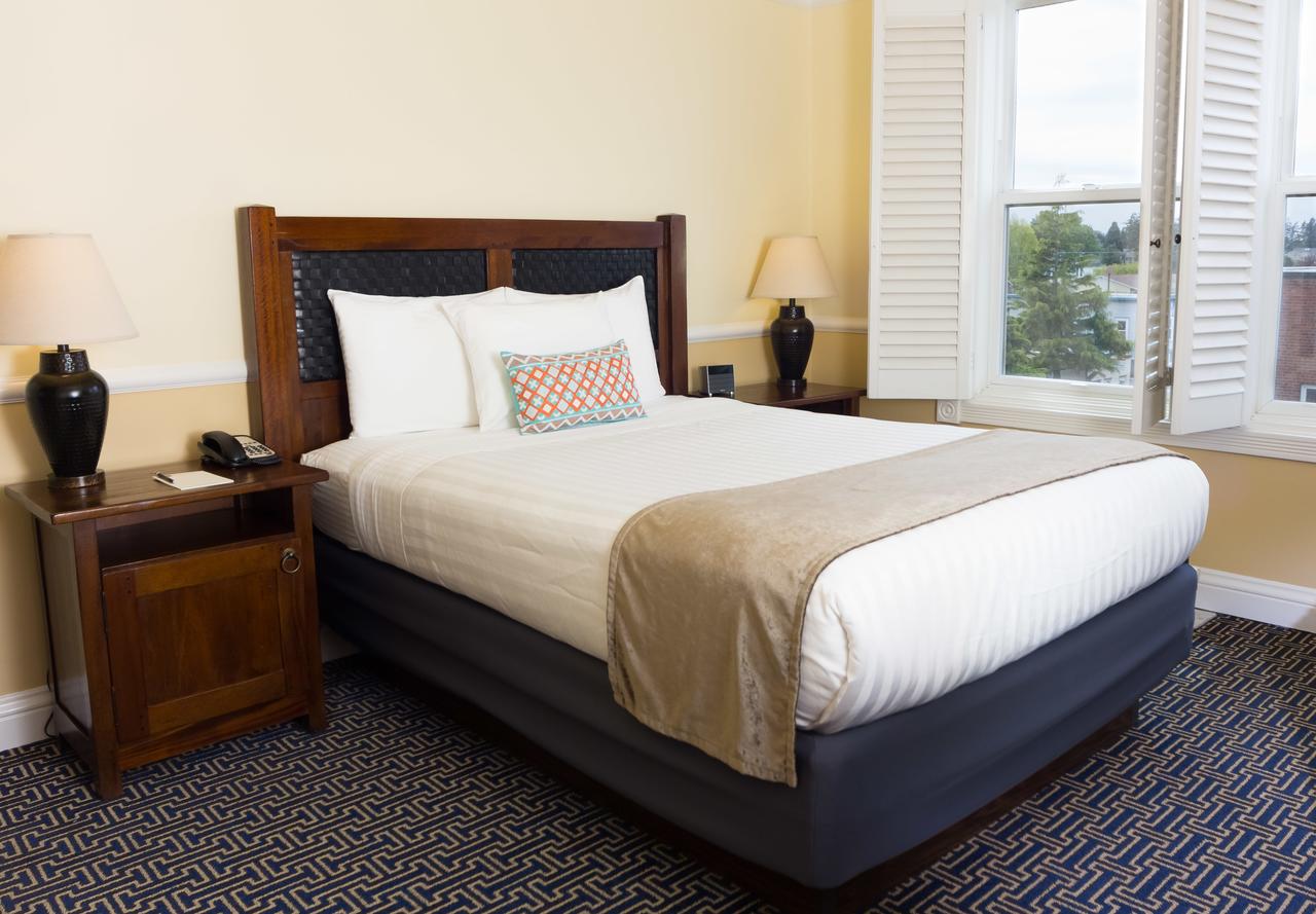 Majestic Inn And Spa - thumb 19