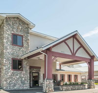 Super 8 by Wyndham Spokane Valley - Accommodation Alabama