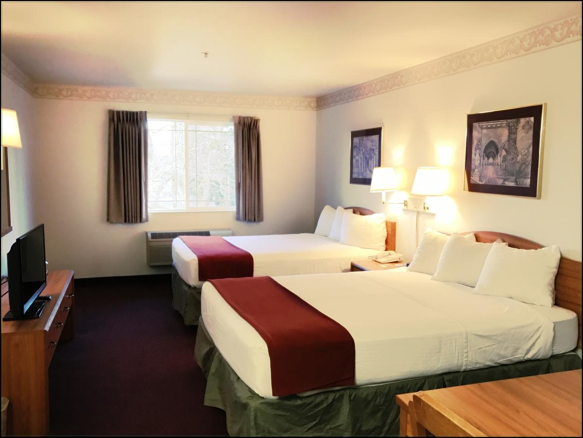 Peppermill Empress Inn - thumb 32