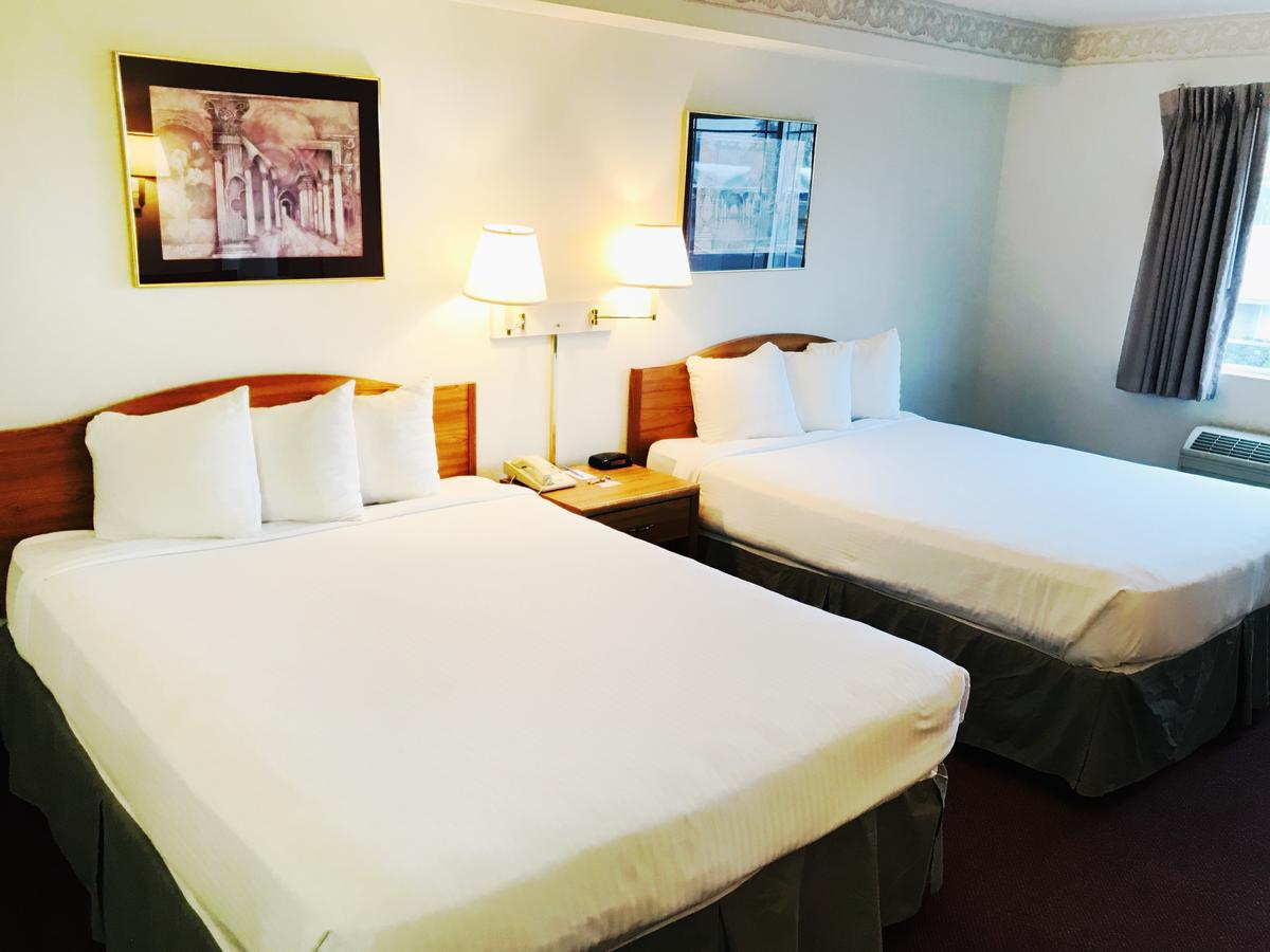 Peppermill Empress Inn - thumb 3