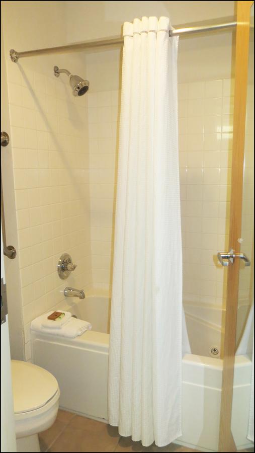 Peppermill Empress Inn - thumb 29