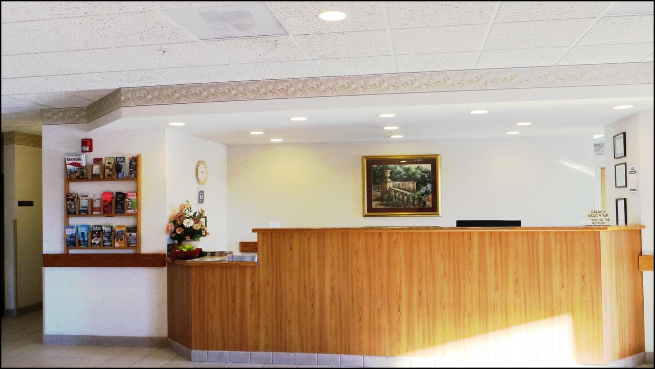 Peppermill Empress Inn - thumb 41