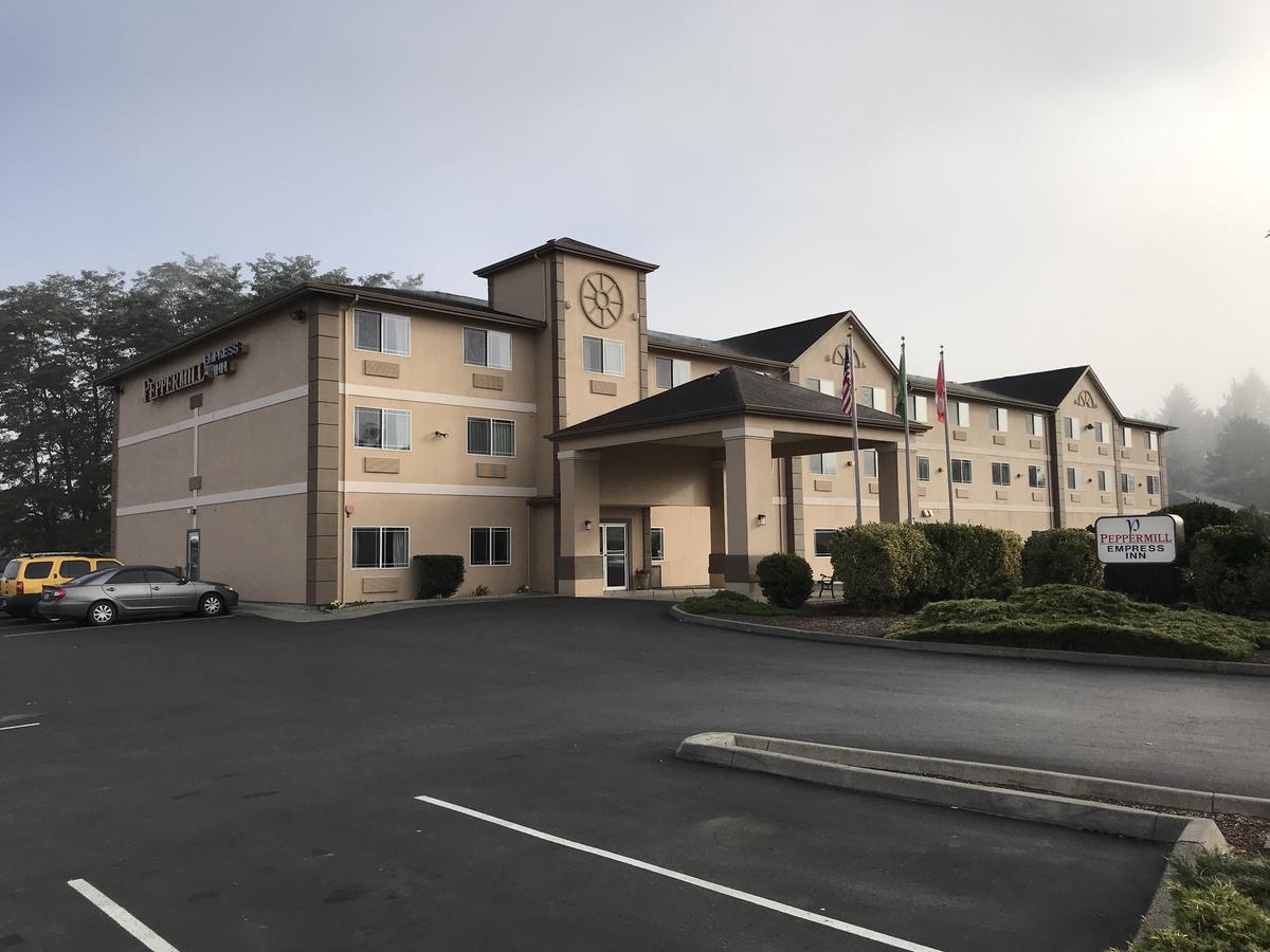 Peppermill Empress Inn - thumb 4