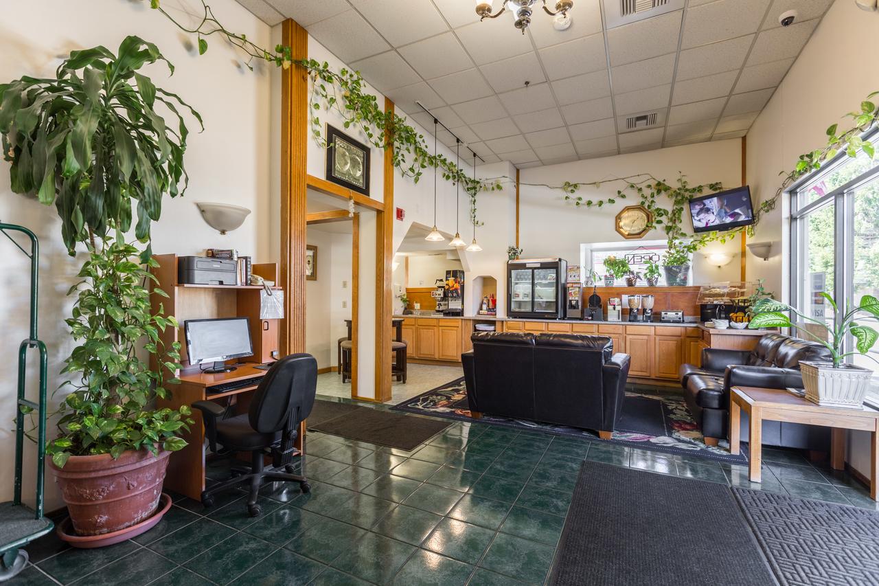 Bay City Motor Inn - thumb 3