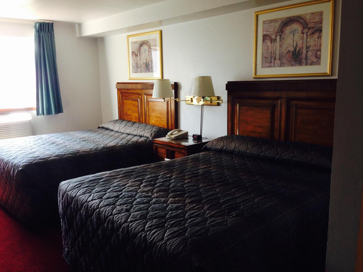 Bay City Motor Inn - thumb 27