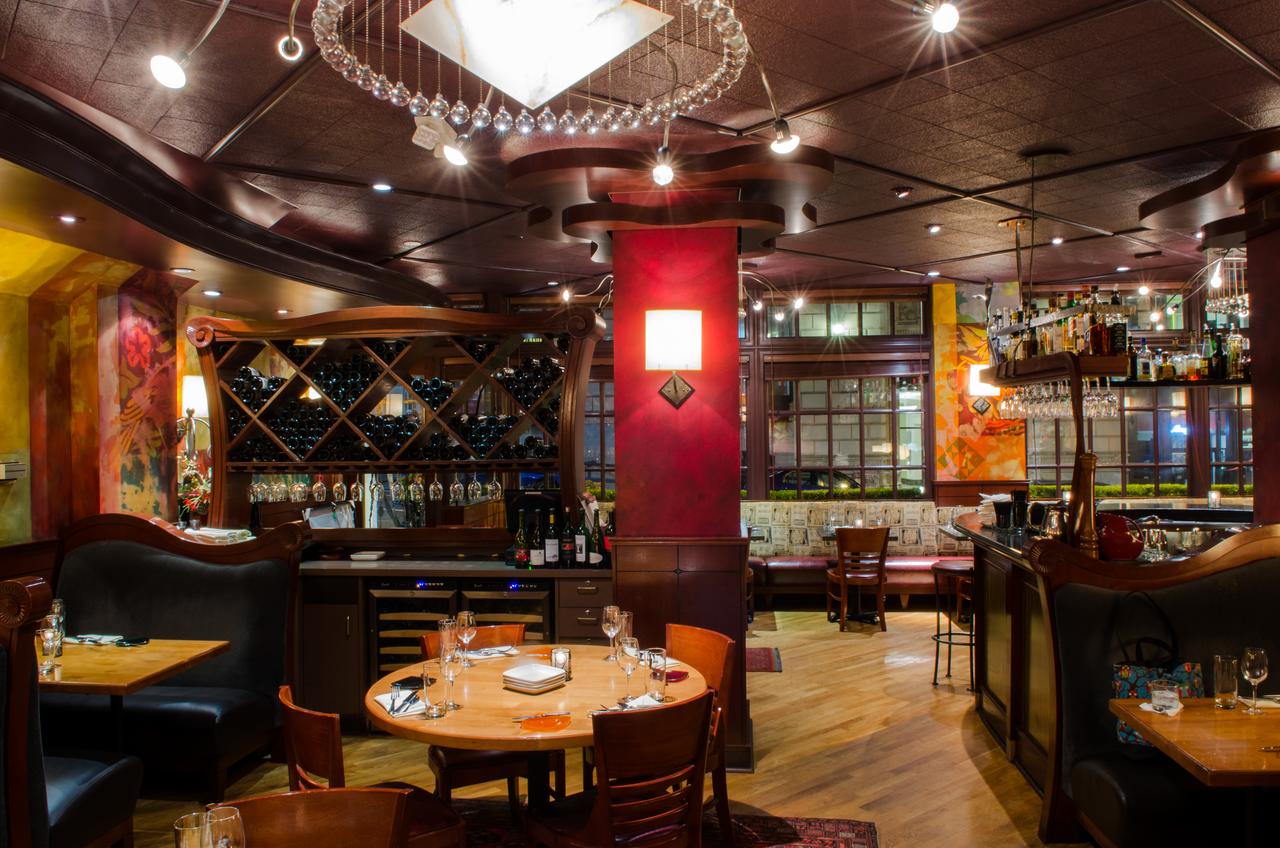 Mayflower Park Hotel - thumb 28