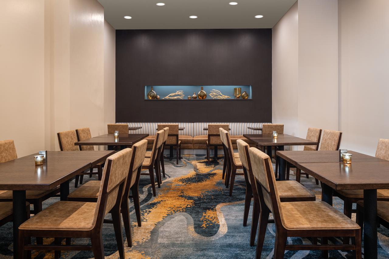 Courtyard Seattle Downtown / Pioneer Square - thumb 23