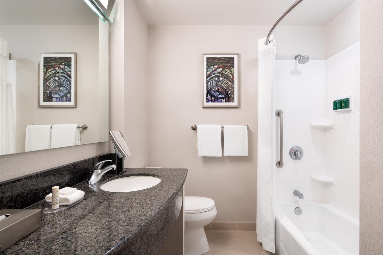 Courtyard Seattle Downtown / Pioneer Square - thumb 12