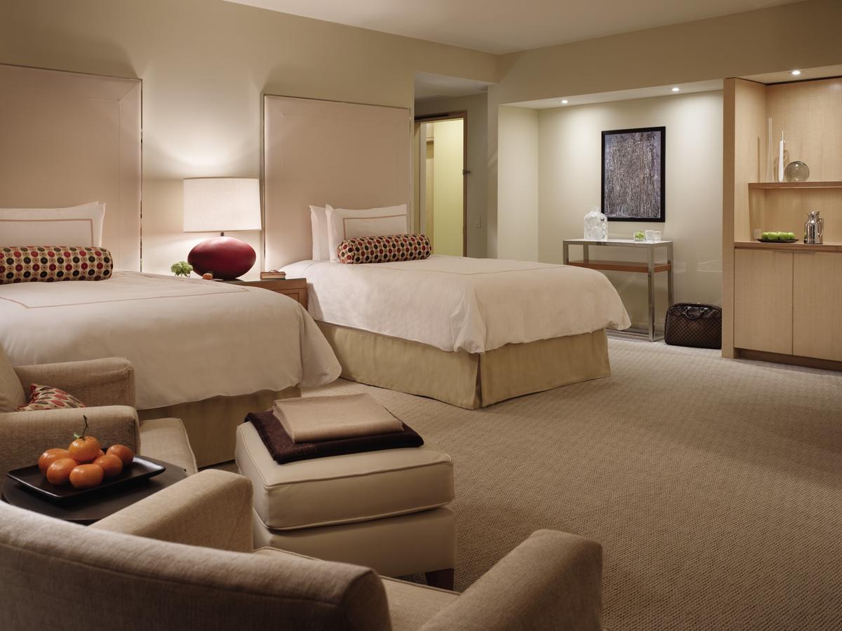 Four Seasons Hotel Seattle - thumb 11