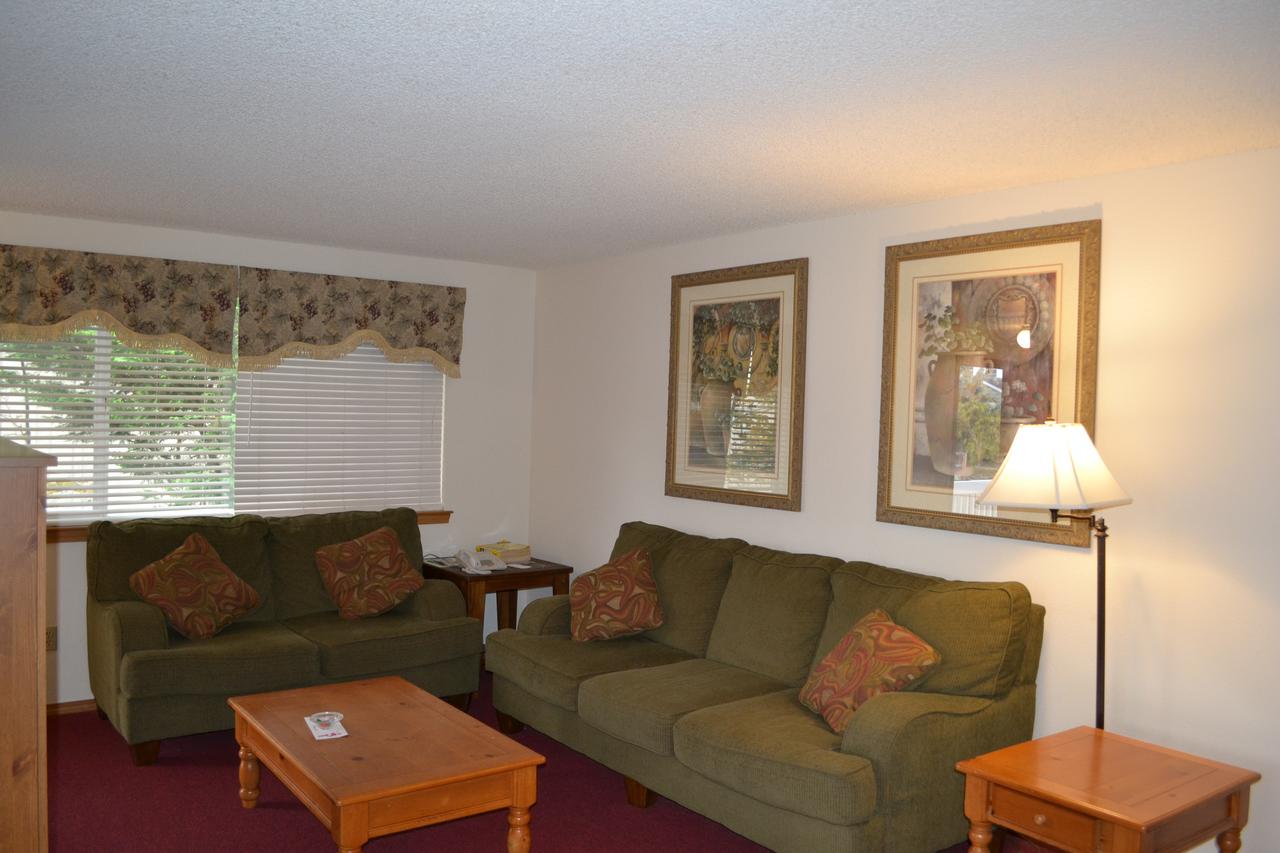 Anaco Bay Inn - thumb 13