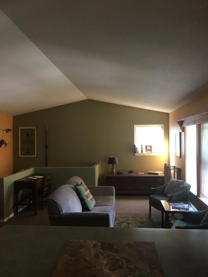 Wayfarer's Rest - thumb 5