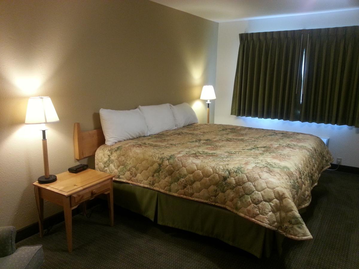 Fidalgo Country Inn - thumb 12
