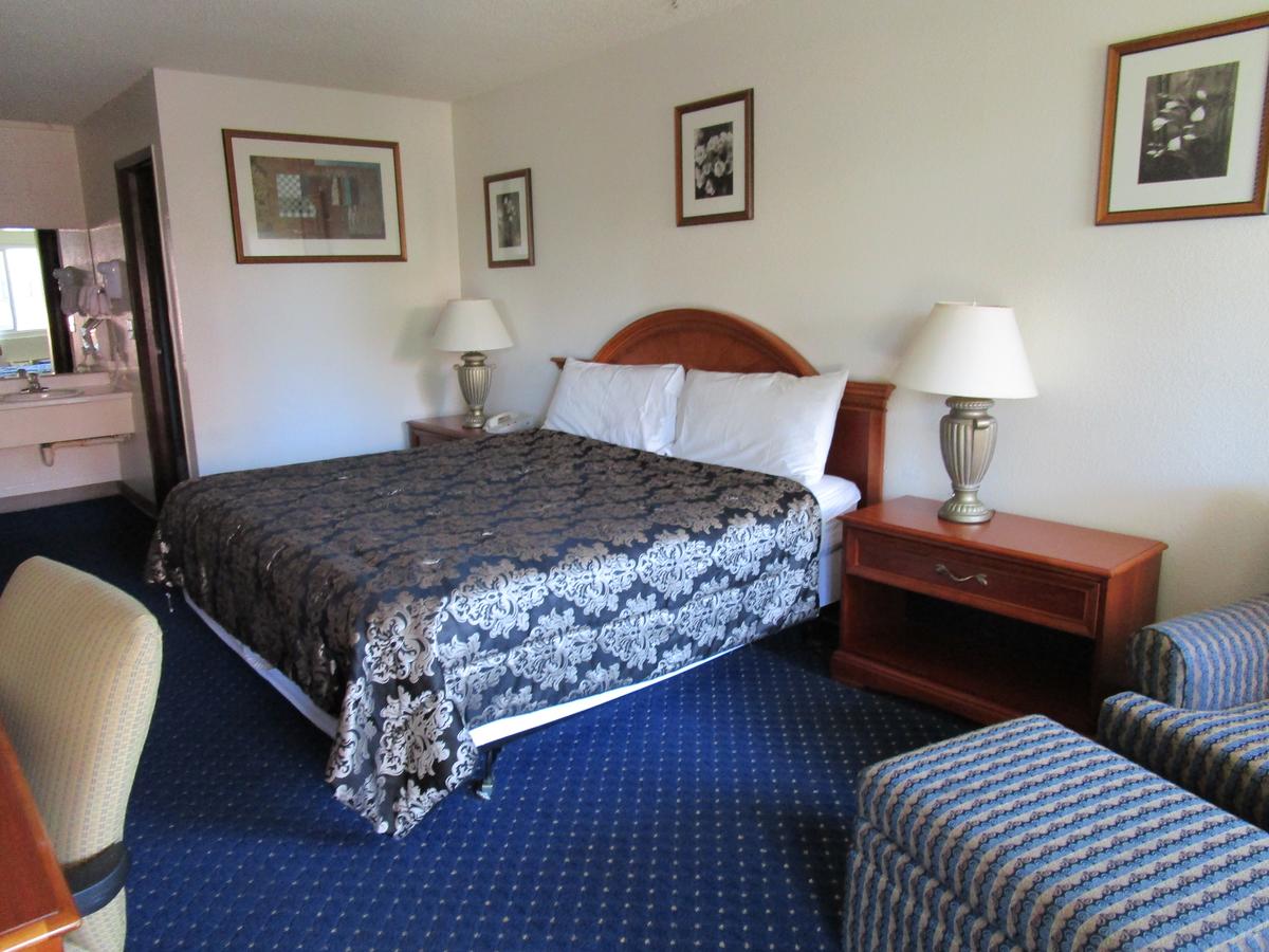 Northwoods Motel - thumb 4