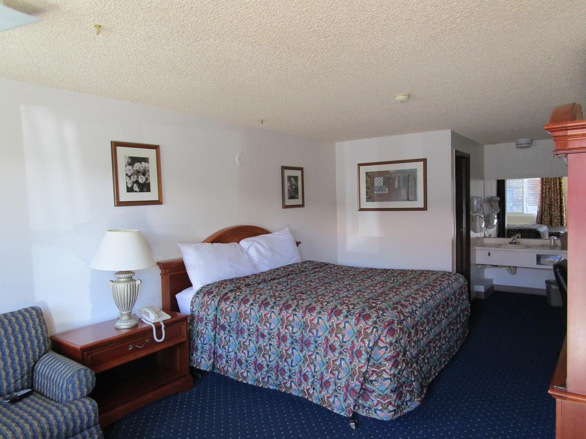 Northwoods Motel - thumb 3