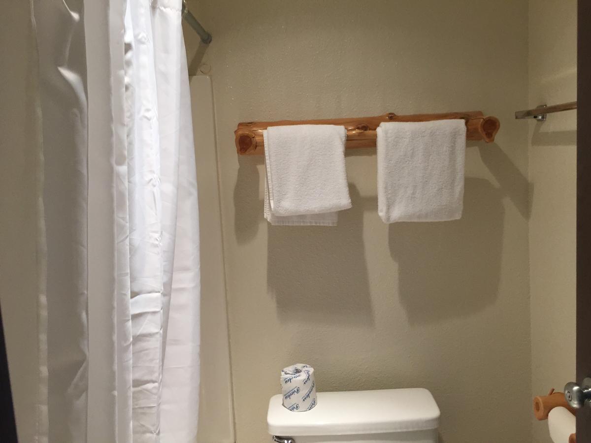 Northwoods Motel - thumb 11