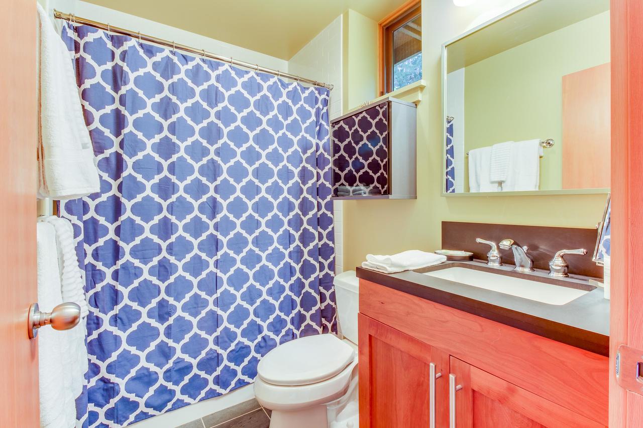 Driftwood Retreat - thumb 43