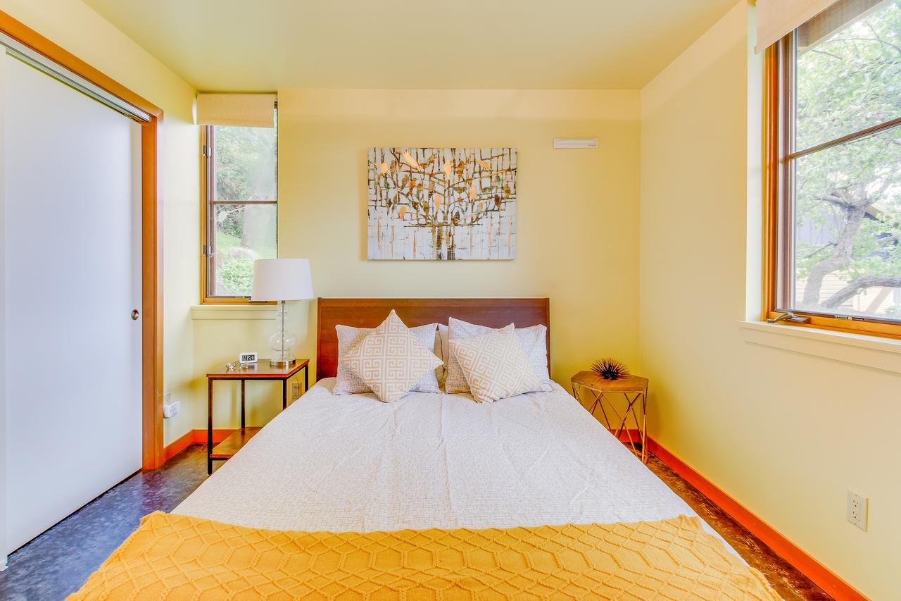 Driftwood Retreat - thumb 34