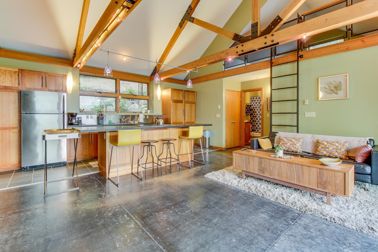 Driftwood Retreat - thumb 27