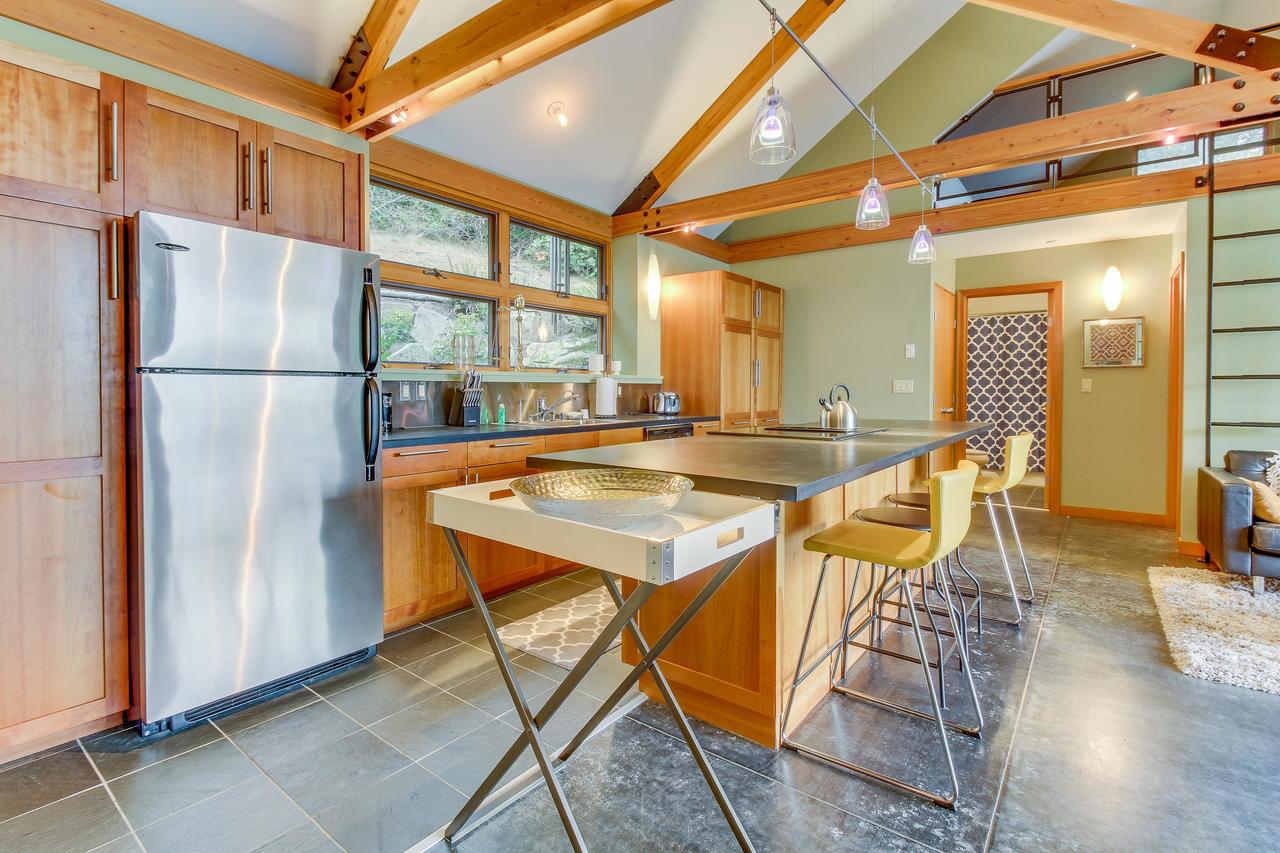 Driftwood Retreat - thumb 29