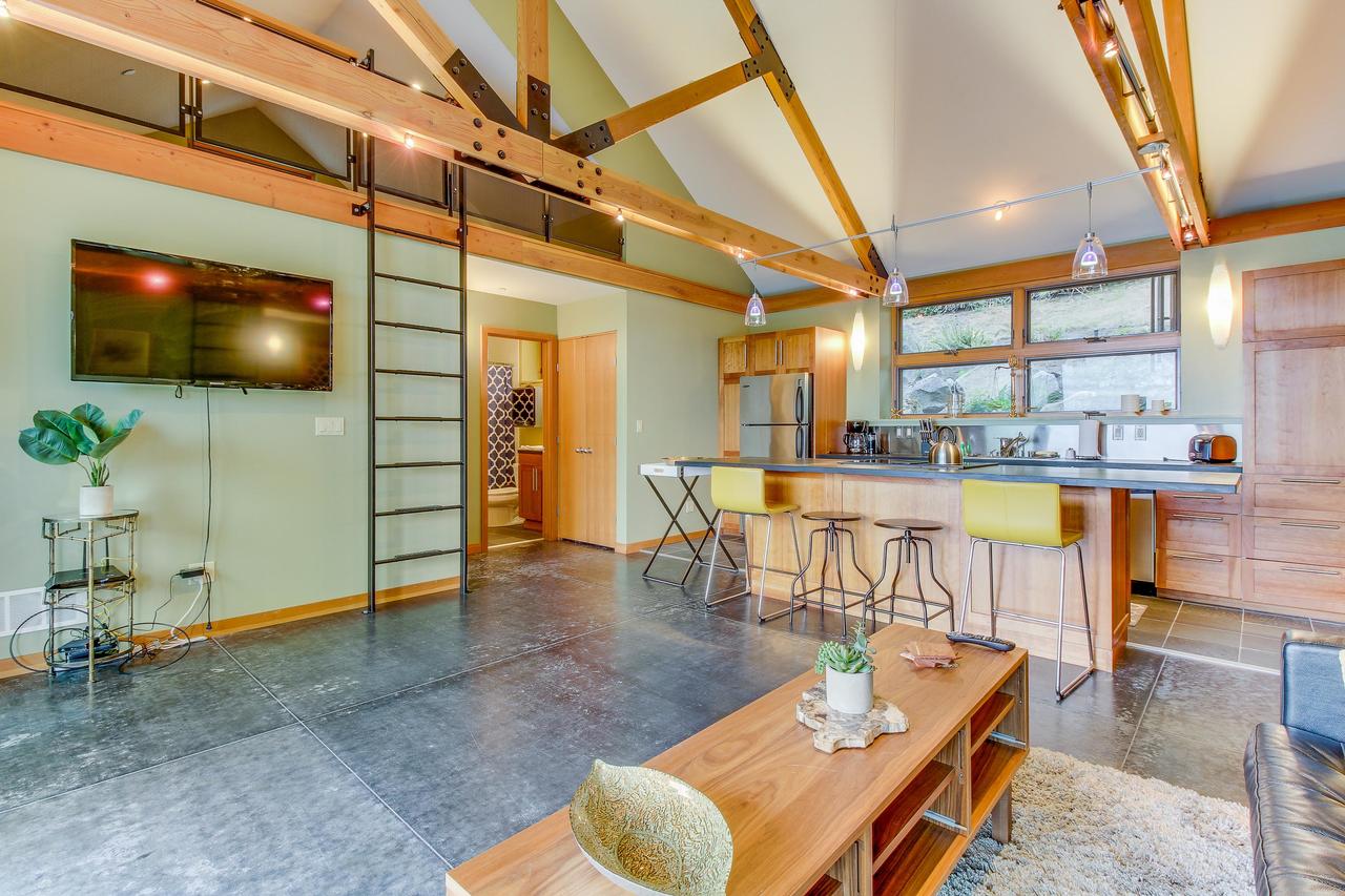 Driftwood Retreat - thumb 23