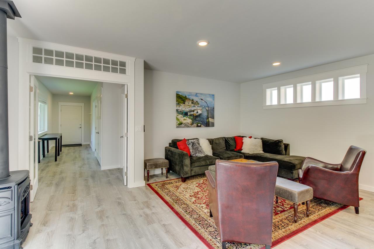 Cultural Cottage In Old Town Anacortes - thumb 9