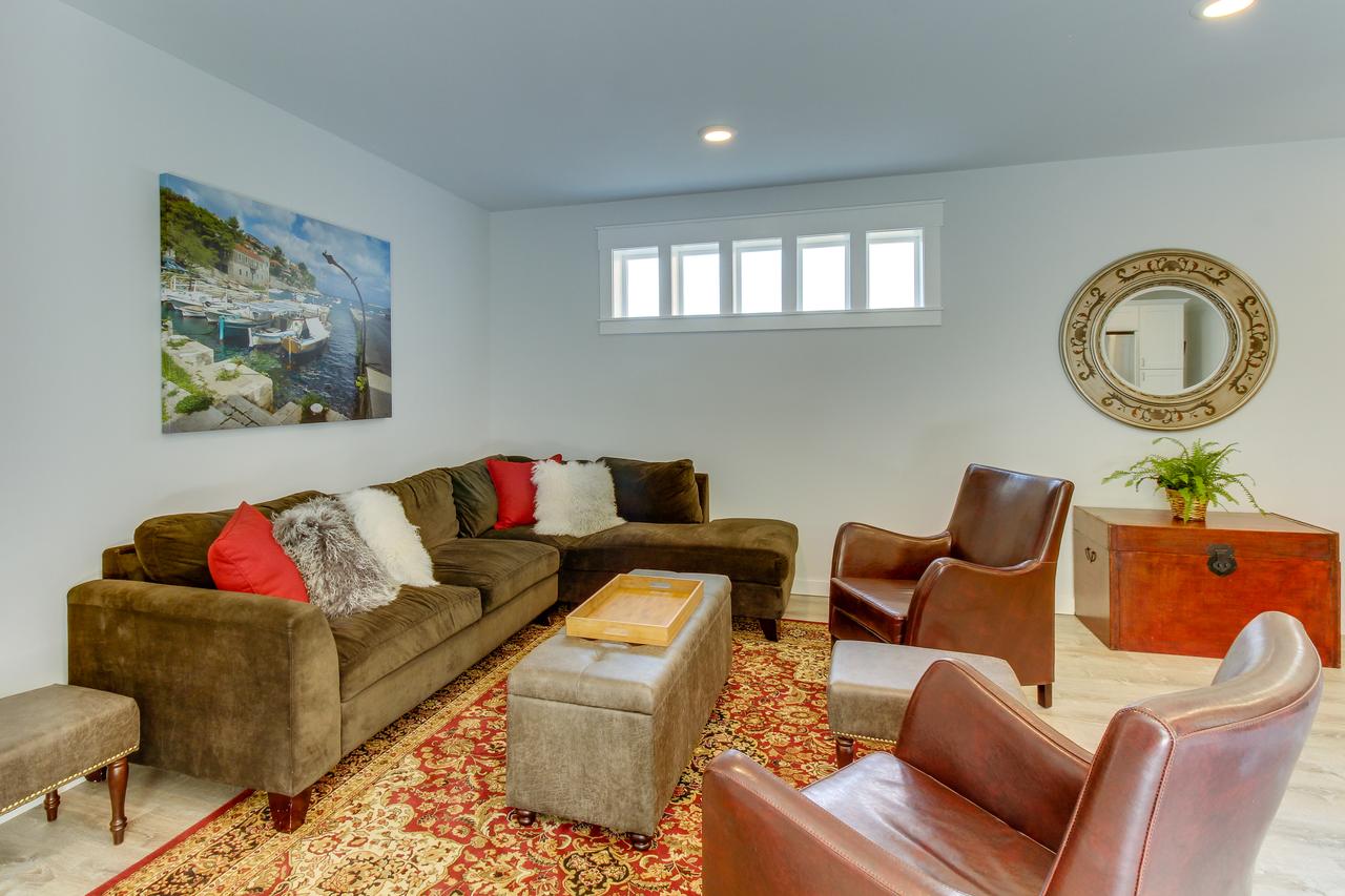 Cultural Cottage In Old Town Anacortes - thumb 5