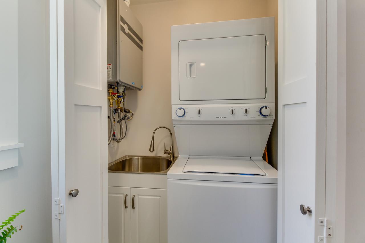 Cultural Cottage In Old Town Anacortes - thumb 21