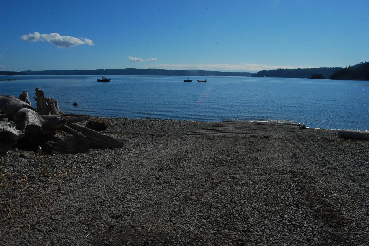 La Conner Camping Resort Deluxe Cabin 6 - thumb 7