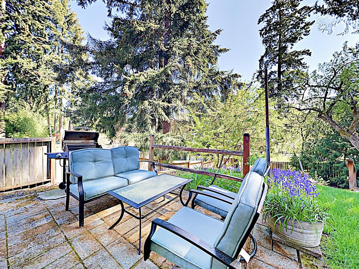 Shoreline Apartment - thumb 8