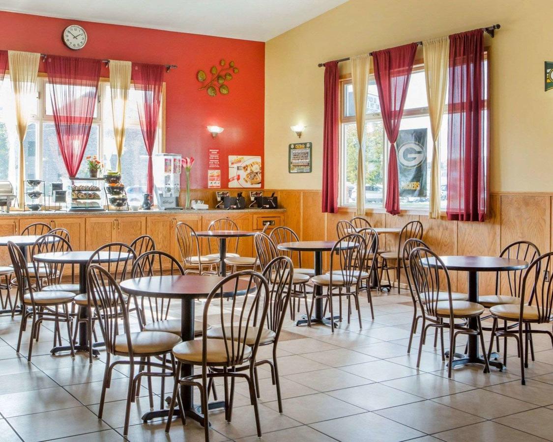 Econo Lodge Inn & Suites Green Bay - thumb 7