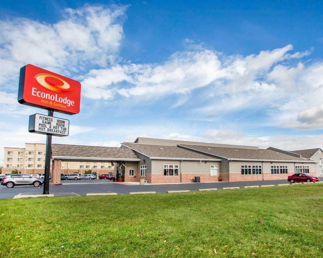 Econo Lodge Inn & Suites Green Bay - thumb 0