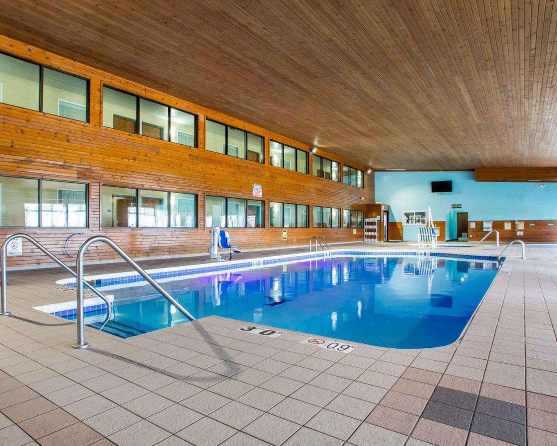 Econo Lodge Inn & Suites Green Bay - thumb 9