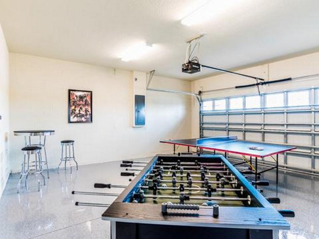 2112 Rome Drive - thumb 3