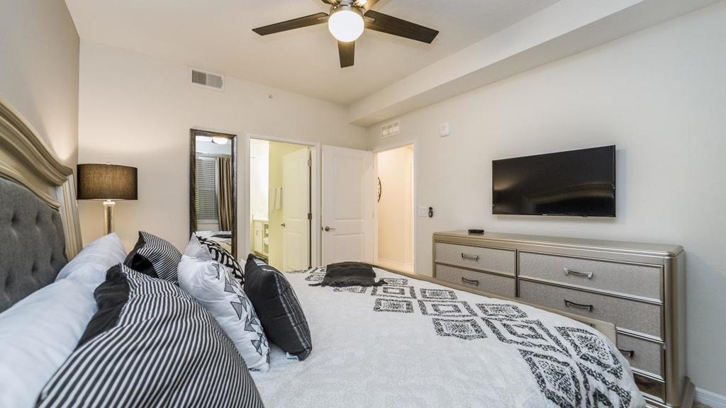 4741 Clock Tower Drive 102 - thumb 2