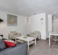 1 Beautiful 2BR1Bath  FREE PARKING  Outdoor living room - Accommodation Alabama