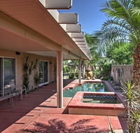 'Bella Vista' La Quinta Home with Pool - Accommodation Alabama