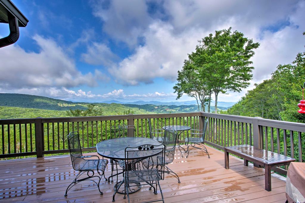 'House Of Views' In Beech Mountain With Hot Tub, Deck - thumb 0