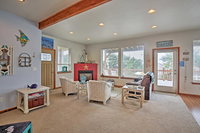 'Playa Del Happy' Coastal Home Walk to Siletz Bay Accommodation Alabama