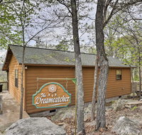 'The Dreamcatcher' Mountain View Cabin with Deck - Accommodation Alabama