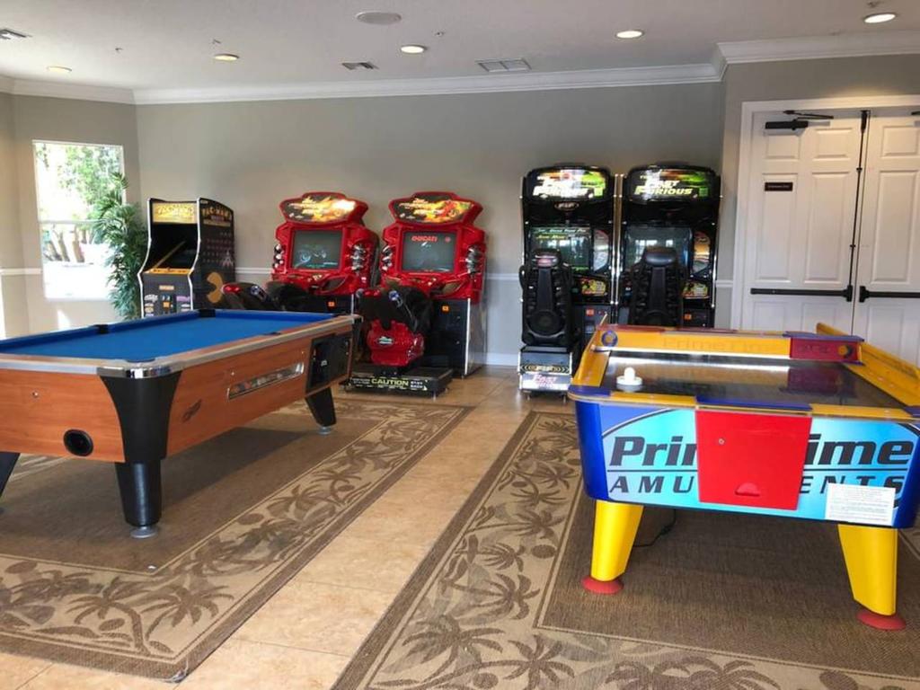 ** NEW ** Next To Convention, Near Universal, Disney, 3 Suites -166 - thumb 1