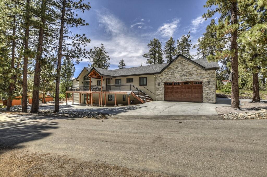 001 Living The Dream Cabin - thumb 3