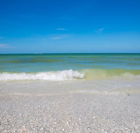 1 Bed Direct Beach Access Close to J.W. Marriott - Accommodation Alabama