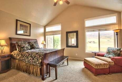 1 Bedroom Vacation Condo - Huntsville, Utah Lodging Near Snowbasin Resort - thumb 3