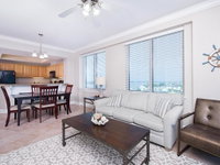 1010W Beach Condo Accommodation Alabama