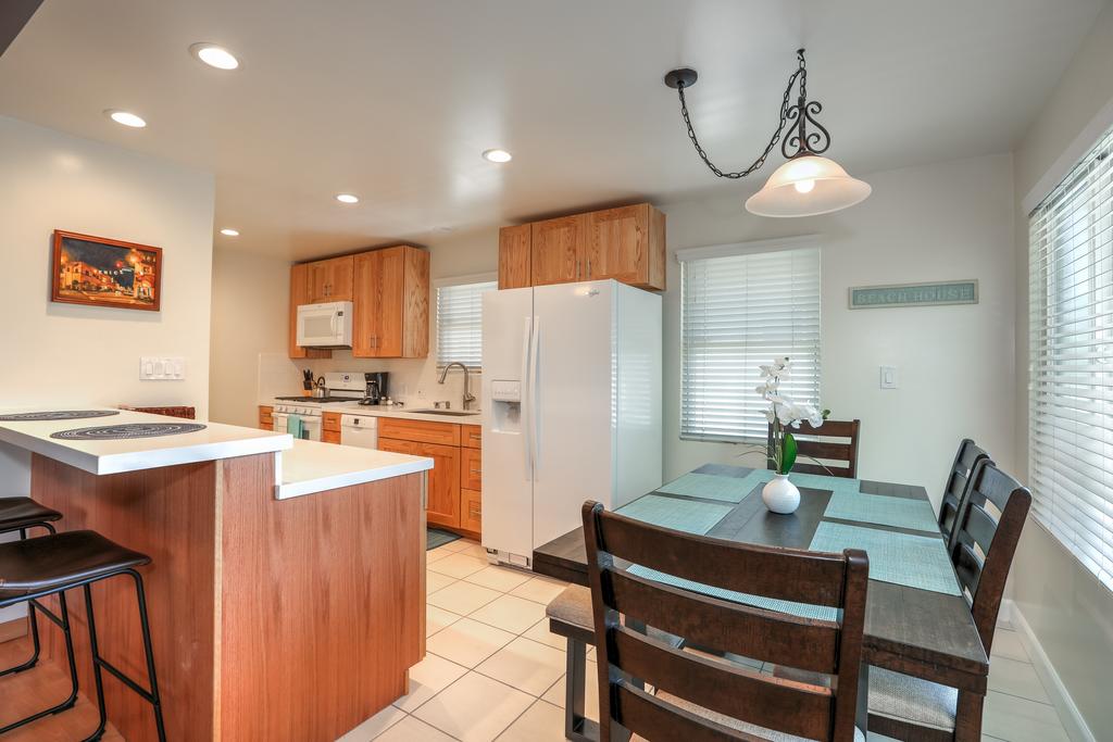 112 Thornton Place House - thumb 2