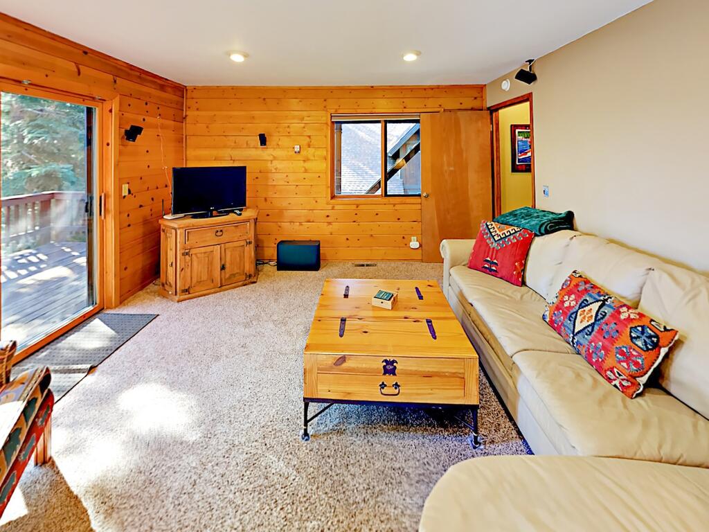 11755 St Bernard Dr Home - thumb 3