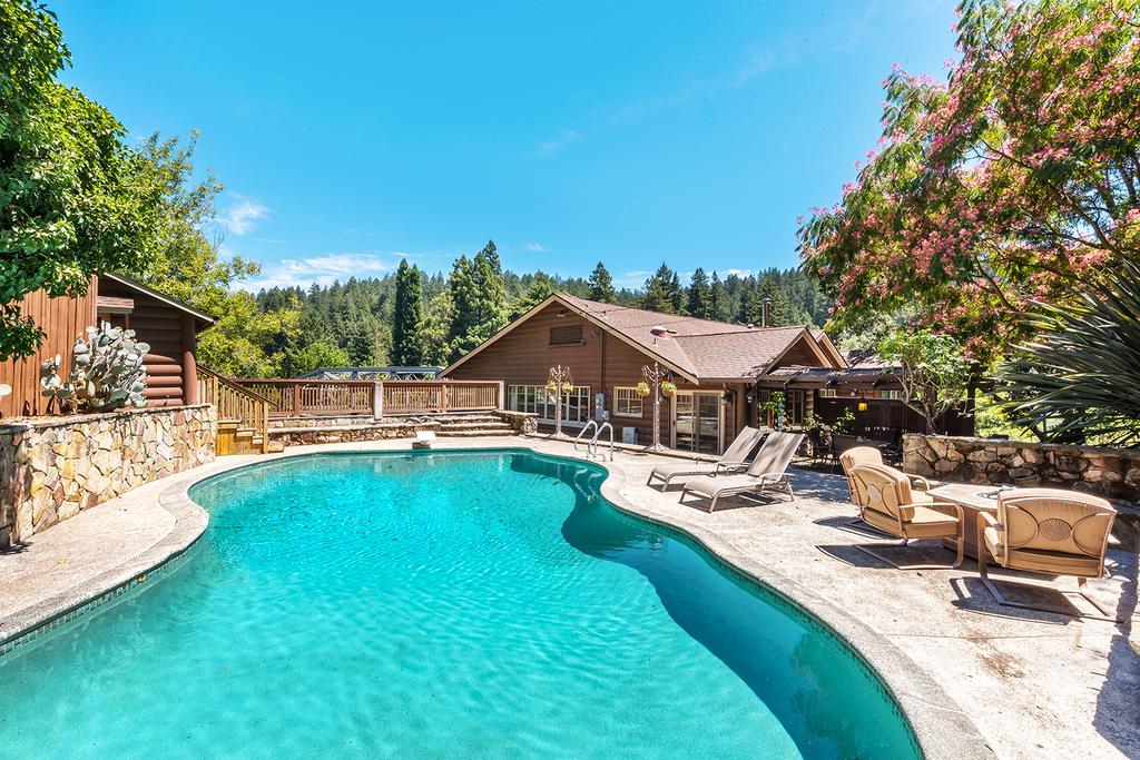 12422 Westside Road Home - thumb 0